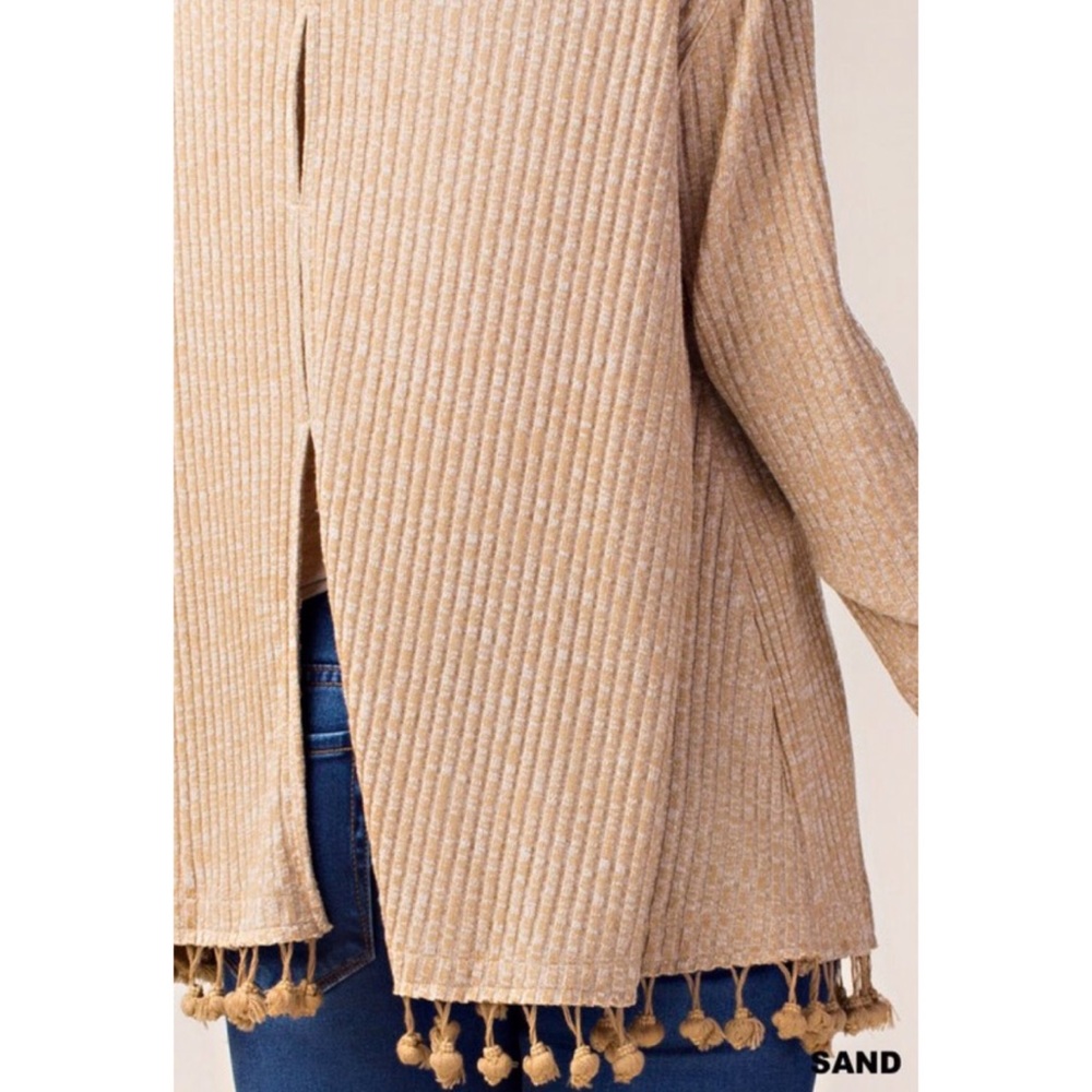 SAND Knit Top Pom Pom Detail COZY - Picture 4 of 6